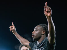 Manchester City se puso a dos del líder Arsenal con su triunfo de visita ante Fulham 5-4