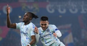 Inter de Milán es el nuevo líder del Calcio Italiano tras vencer a Génova 2-1