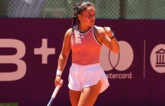 Lucciana Pérez le ganó a peruana Leticia Bazán por 2 sets a 0 en el W15 Lima y avanzó a octavos de final