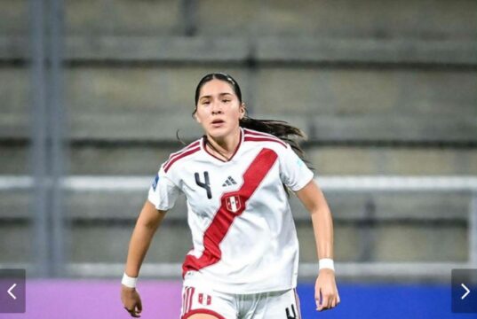 Braelynn Llamoca la central peruana que destaca en Estados Unidos