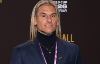 Sebastián Beccacece técnico de Ecuador dijo que les tocó un grupo donde los va a exigir