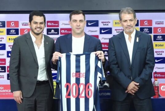 Pablo Guede fue presentado hoy como DT de Alianza Lima: «Objetivo será campeonar en el 2026»