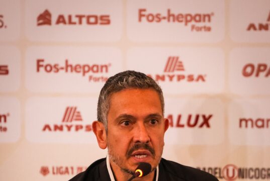 Administrador de la «U» Franco Velazco aclaró que no hay quiebre interno en el área deportiva