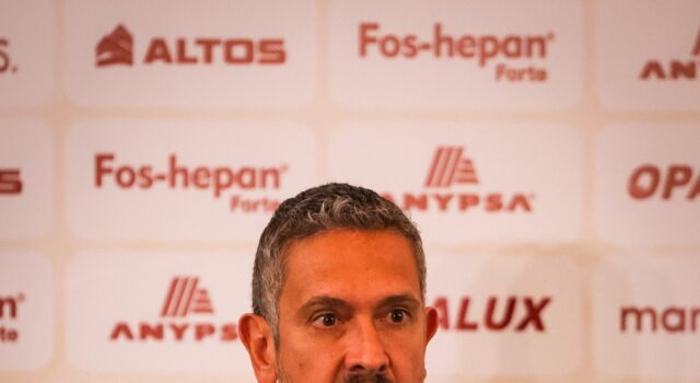 Administrador de la «U» Franco Velazco aclaró que no hay quiebre interno en el área deportiva