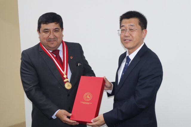 CIP impulsa alianzas con China para elevar el nivel profesional de sus agremiados