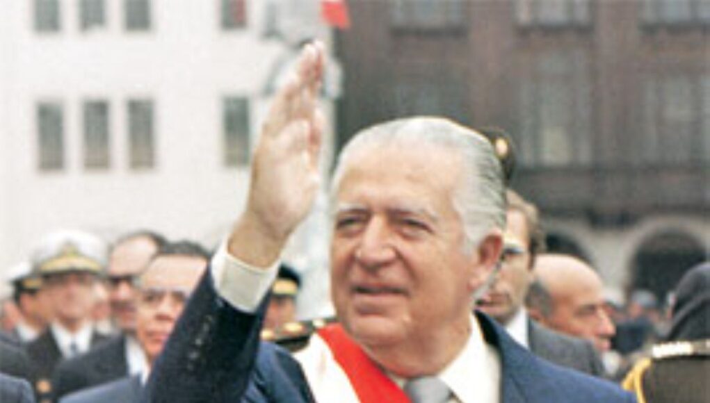 Sin Belaúnde, sin “¡adelante!”