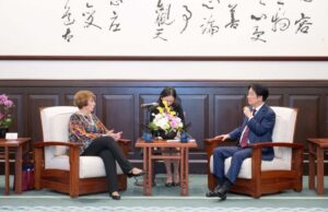 Presidente Lai Ching-te recibe en Taiwán a la delegación del Comité Nacional de Política Exterior Estadounidense