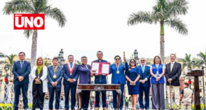 Jerí firma ley para convertir aeropuerto Velasco Astete en parque público tras su cierre