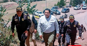 Ministro del Interior promete comisaría en Ccorao tras visita a Cusco