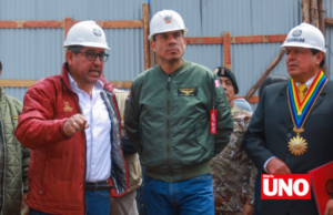 Jerí recorre obra de salud en Cusco y recibe las llaves de la ciudad