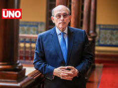 Canciller Hugo de Zela: Más de un millón de peruanos en el exterior podrán votar en elecciones de 2026