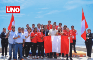 Jerí condecora a surfistas peruanos y respalda labor de bomberos voluntarios