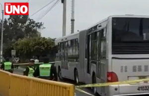 Chofer del Metropolitano muere tras descompensación: bus sin control derriba vallas en Chorrillos