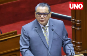 Santiváñez habría seguido dirigiendo su estudio jurídico como ministro del Interior