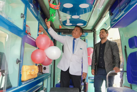 Moderna ambulancia salvará vidas en Moyopampa