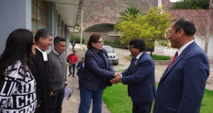 Ministerio de Educación superviso centros de educación técnico productica en Urubamba