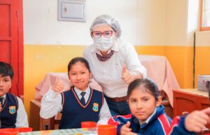 Programa Wasi Mikuna llega a más de 6 mil instituciones educativas públicas con operativo relámpago a nivel nacional
