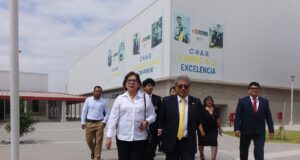 Ministerio de Educación destaca avances y nivel académico de escolares de los COAR