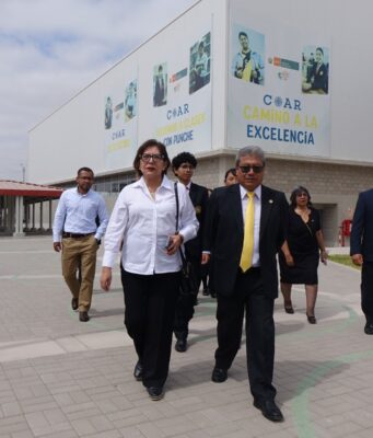 Ministerio de Educación destaca avances y nivel académico de escolares de los COAR