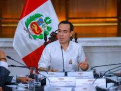 Docentes universitarios piden que presidente Jeri firme ley que reconoce experiencia en profesores