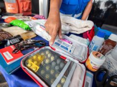 Agua, alimentos y medicamentos: EsSalud enseña cómo armar una mochila de emergencia
