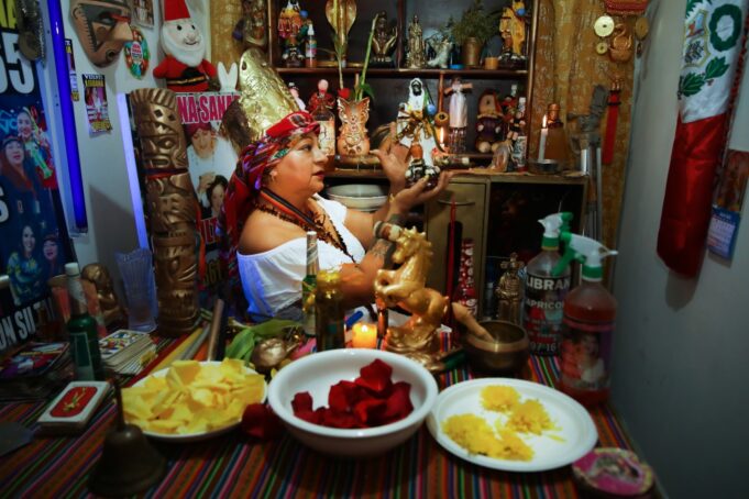 Librana Sanadora recomienda iniciar el 2026 con un baño de florecimiento para atraer buenas energías