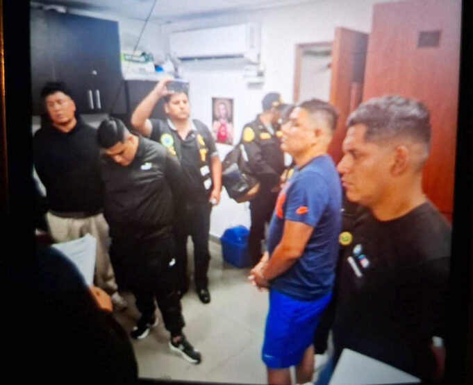 Detienen a policías de la División de Robos