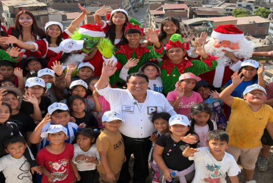 Luna ofrece nuevo sistema de pensiones para todos