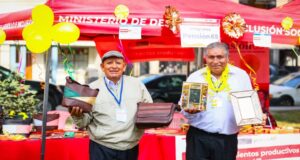 Midis promueve emprendimientos de usuarios de programas sociales en gran feria de San Juan de Lurigancho