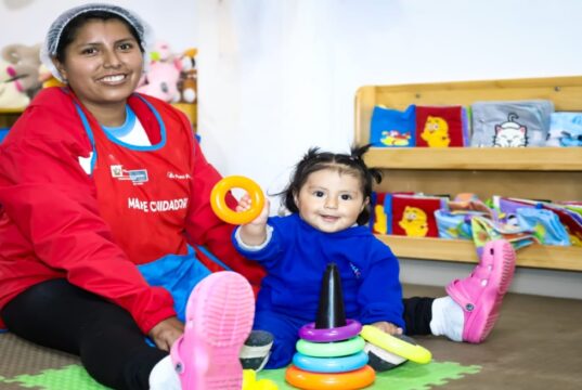 Midis entrega kits de abrigo a cerca de 82 mil niños del programa Cuna Más para protegerlos de las heladas y del friaje