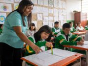 Minedu reconoce a maestros de 22 regiones que transforman la educación del país