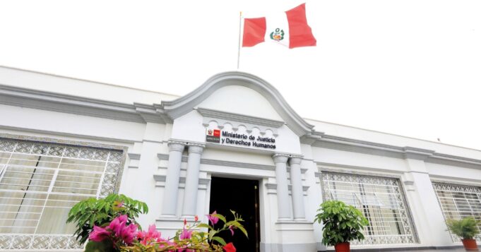 Ministerio de Justicia plantea reforma penal para cerrar el paso a las armas ilegales y reforzar la seguridad ciudadana