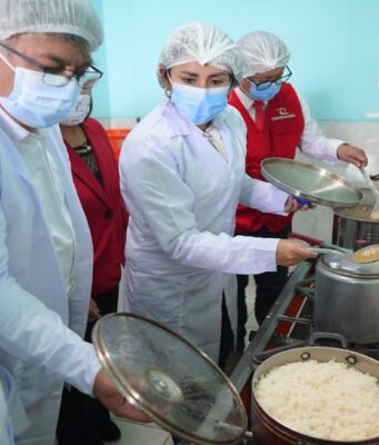 Más de 200 postores inscritos en el proceso de compra del PAE