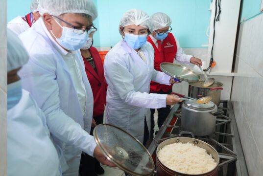 Más de 200 postores inscritos en el proceso de compra del PAE