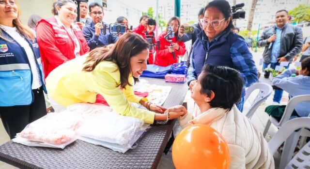 Midis inició hoy el pago de pensiones para 142 mil usuarios del Programa Contigo en todo el país