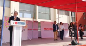 Ministro de Educación clausura año escolar 2025