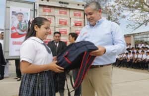 Lambayeque: inician distribución de más de 13 mil kits escolares elaborados por MYPE peruanas