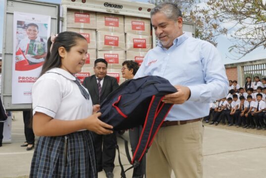 Lambayeque: inician distribución de más de 13 mil kits escolares elaborados por MYPE peruanas