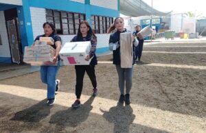 ONPE distribuye material electoral a 49 colegios para las elecciones primarias en Lima y Callao