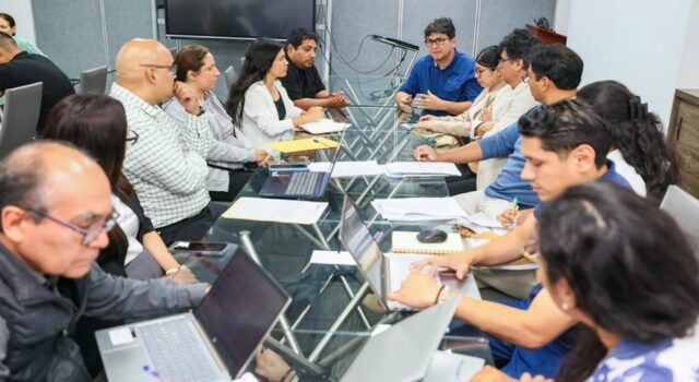 PAE se reunió con empresarios avícolas dispuestos a participar en la prestación del servicio alimentario