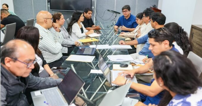PAE se reunió con empresarios avícolas dispuestos a participar en la prestación del servicio alimentario