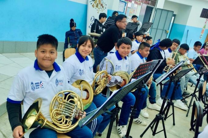 Gobierno Regional presenta sinfonía navideña en el polideportivo del Callao