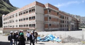 Hospital inconcluso de Huancavelica: exmiembro del Pronis denuncia orden de detención en proceso de S/ 208 millones