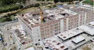 Hospital inconcluso de Huancavelica: exmiembro del Pronis denuncia orden de detención en proceso de S/208 millones