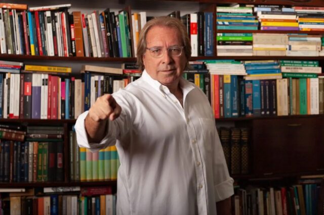 Alcalde de La Molina es mismo Grinch. Adultos mayores reclaman que Diego Uceda los trata con desdén