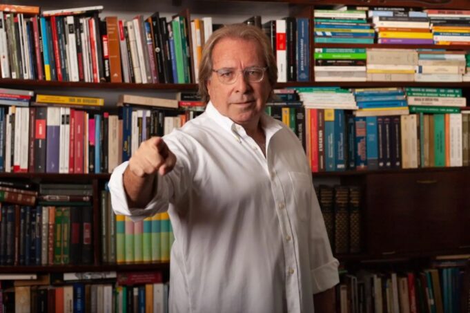 Alcalde de La Molina es mismo Grinch. Adultos mayores reclaman que Diego Uceda los trata con desdén