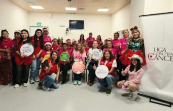 Fundación A Puro Pecho organizó chocolatada navideña para mujeres del Club de la Mama del INEN