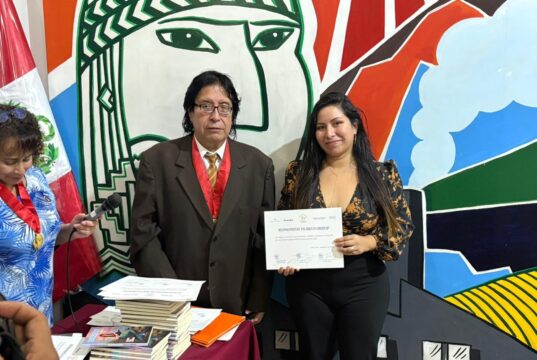 La Sociedad Literaria Amantes del País otorgó a personalidades de la cultura el reconocimiento «Palabra en Libertad 2025»