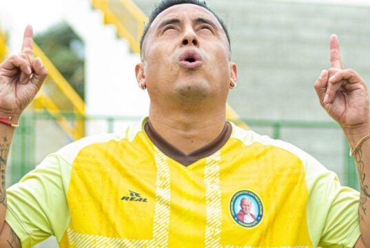 Christian Cueva: «Vengo con ilusión y poder disfrutar del fútbol con Juan Pablo II»