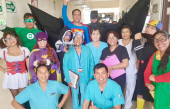 Superhéroes visitaron a pacientes de Hospital María Auxiliadora